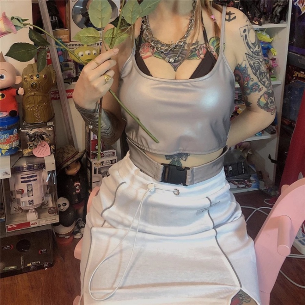 Silver reflective buckle crop top - Picture 8 of 16